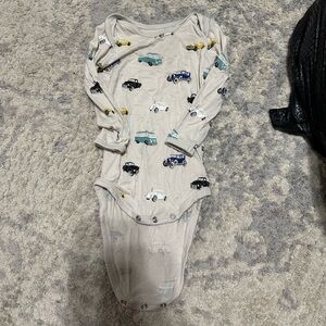 Kyte baby cars long sleeve 12-18